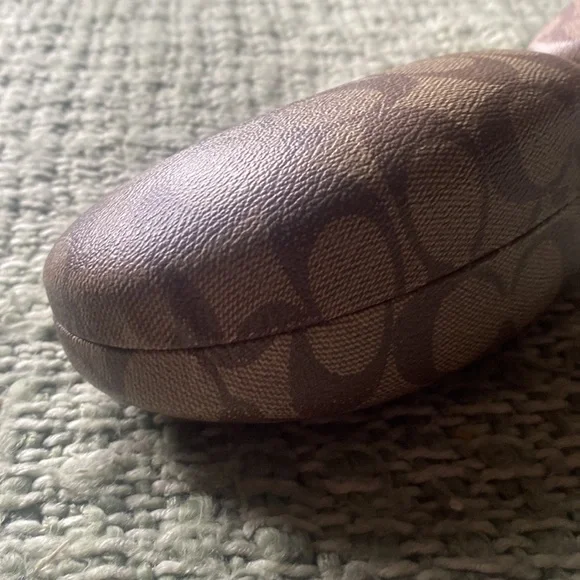 2 Authentic COACH Hard Shell Sunglass cases holders clamshell hard protective - Picture 6 of 11